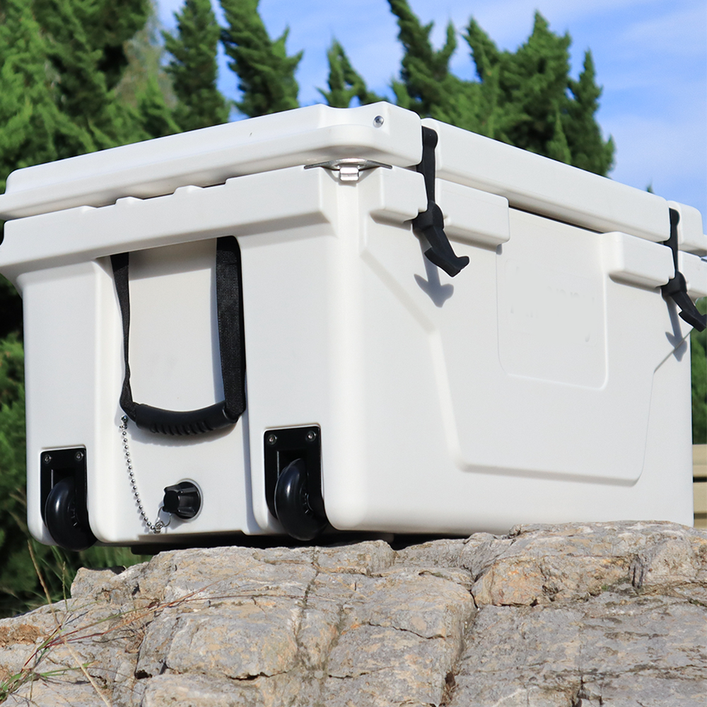 White Heavy Duty Cooler 65QT